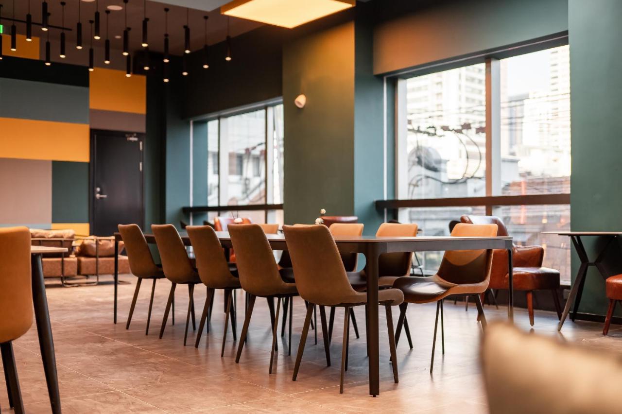 Dayin International Youth Hostel - Near East Nanjing Road & People'S Square & The Bund -Large Social Area -Bar -Cafe -Gym -Free Laundry Luggage Storage -24H Front Desk -English Service Shanghai Exterior photo